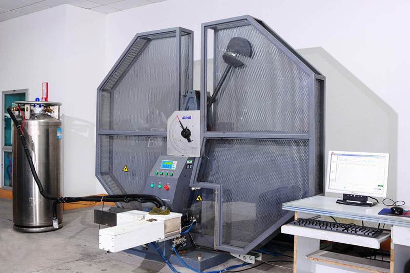 МАШИНА ЗА ИМПАКТ-ТЕСТИРАЊЕ